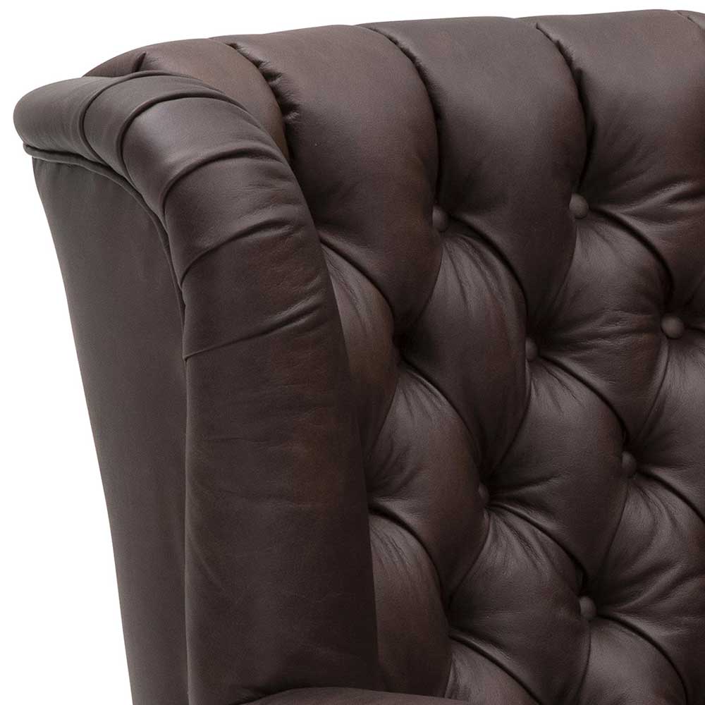 Chesterfield Look Ledersessel Jesticas mit Ohren - Vierfußgestell aus Holz