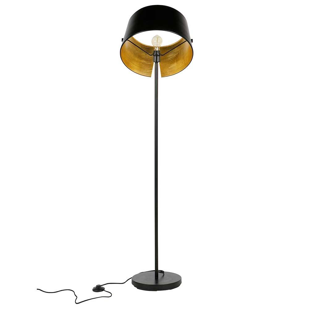 Messingfarben Design Stehlampe aus Schwarz Stahl und in Finca
